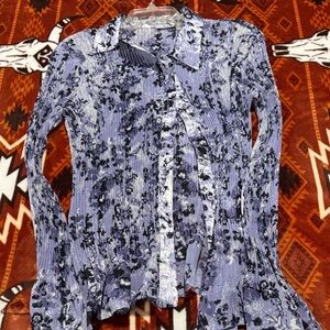 Apt. 9 Purple Floral button up bell sleeve blouse